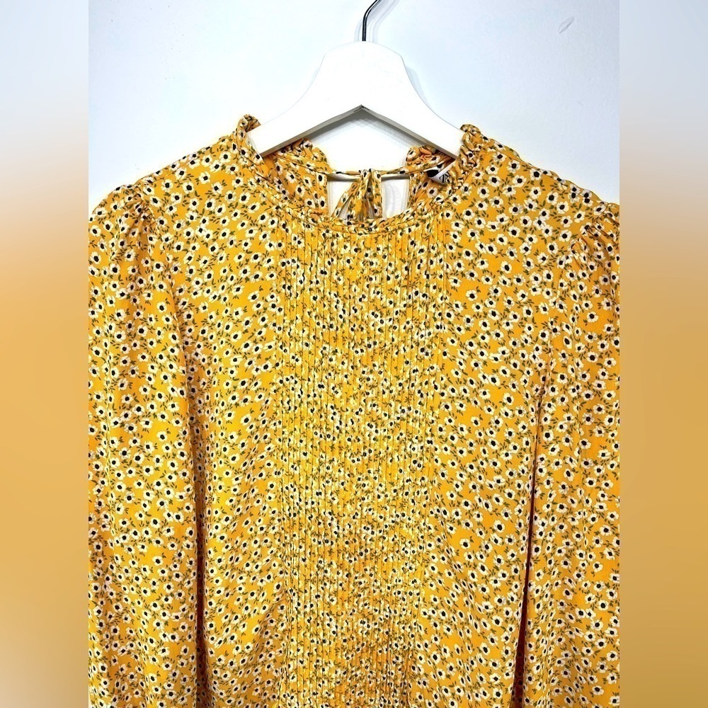 Zara ditsy floral pleated detail mustard yellow blouse size S - Picture 4 of 11